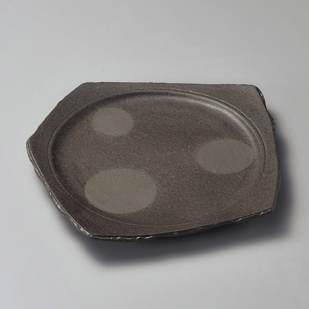 20312-309 / 탄화토 오각 보름달 접시 / 28×25×3㎝ /  일본그릇