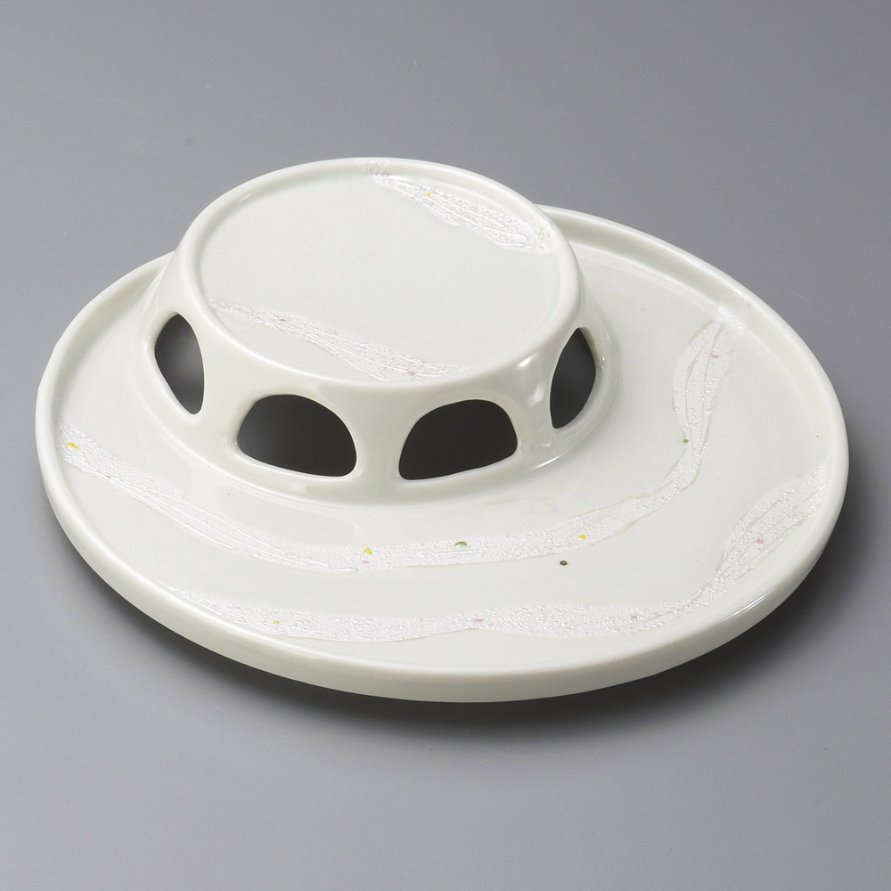 20102-149 / 래스터 점문 천공 고대 접시 / 21×4.2㎝ /  일본그릇