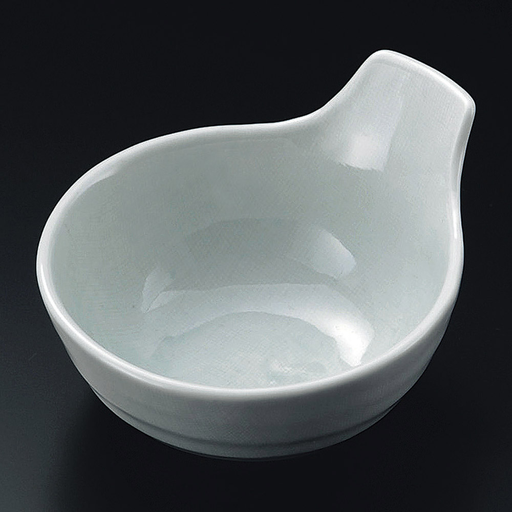 22004-589 / 청백자 손 씹는 물 / 13.7×11.8×7㎝ /  일본그릇