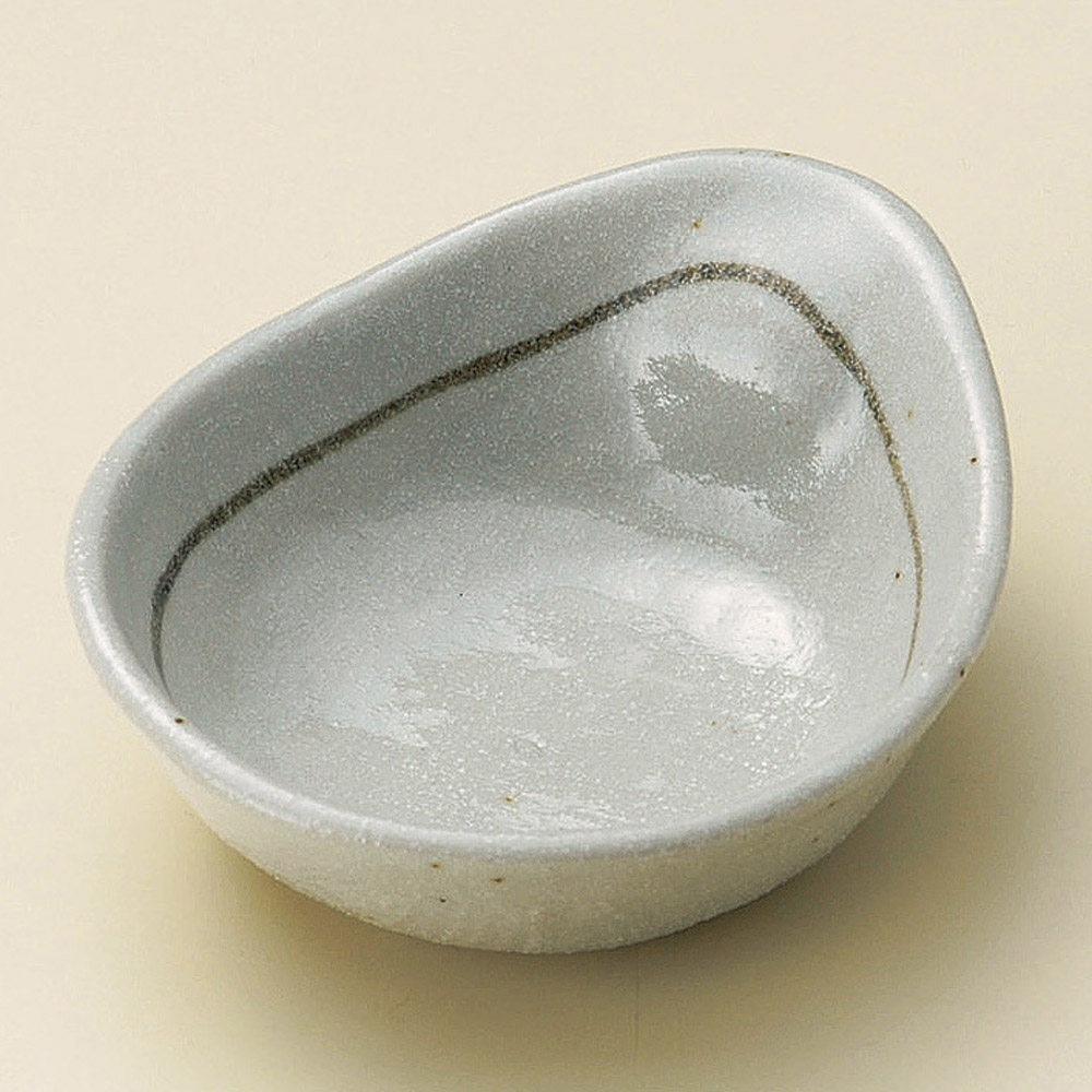 22126-579 / 가루 / 12.7×10.5×4㎝ /  일본그릇